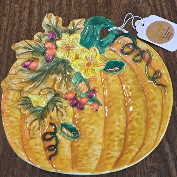 A cute fall pumpkin ceramic decorative plate - Picture 4 of 5